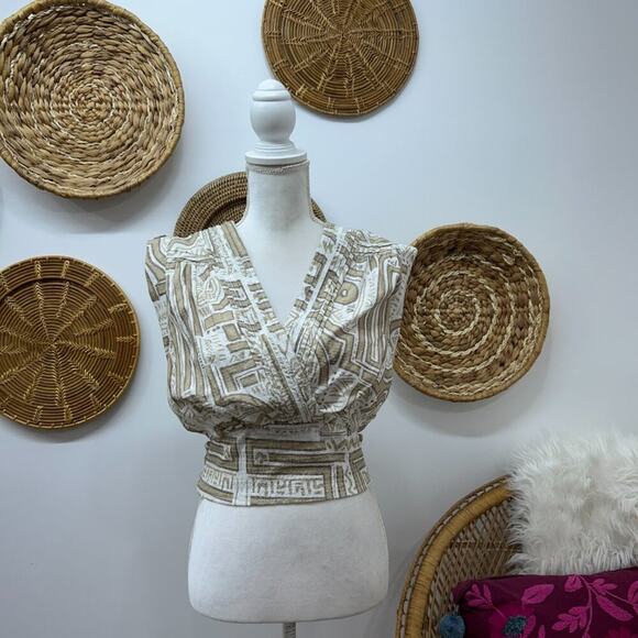 Anthropologie Tops - Anthropologie Neutral Beige White Textured V-Neck Wrap Sleeveless Tank Top XS